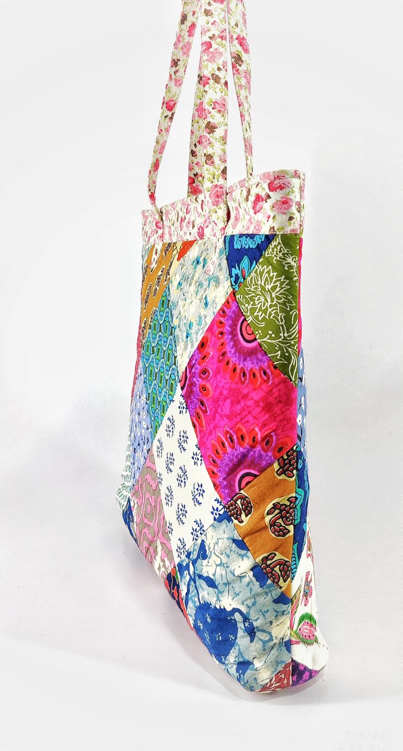 DIAMOND CUT PATCH HAND BAG - Image 2