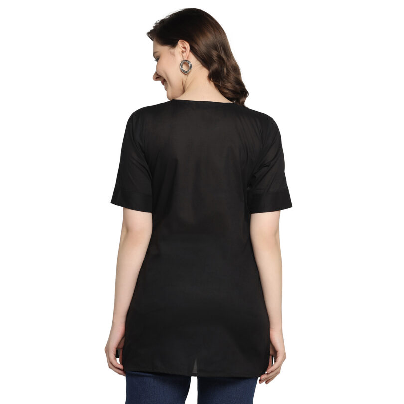 WOMEN COTTON TOP BLACK OVAL NECK - Image 6