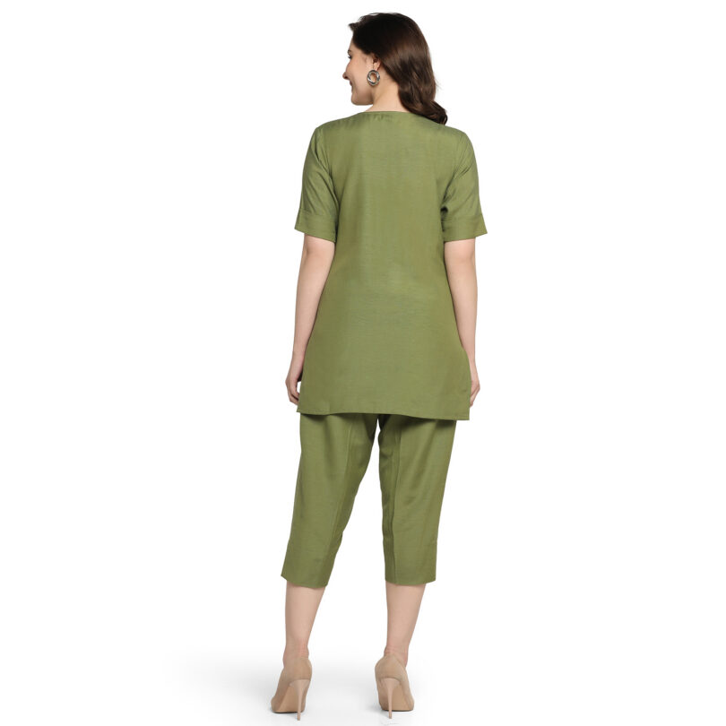 WOMEN GREEN LINEN TOP WITH PANT SET - Image 5