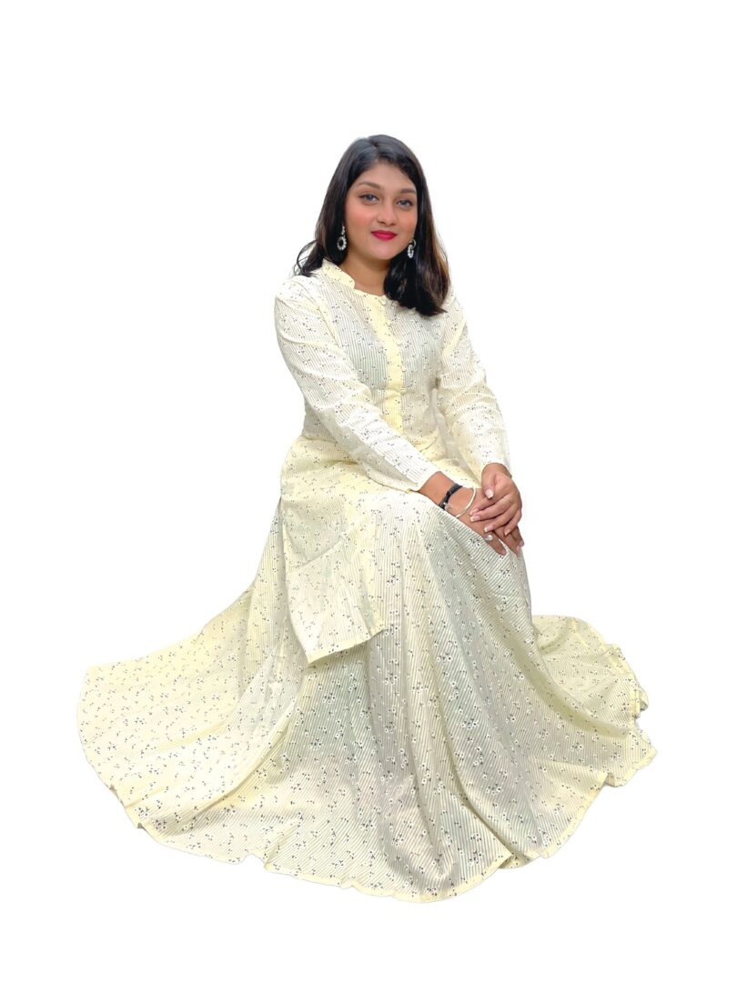 WOMEN FULL SLEEVES KURTA WITH SKIRT - Image 4