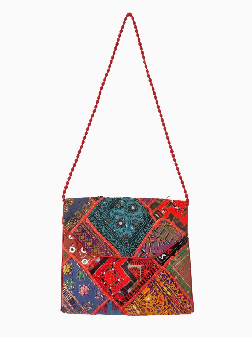 EMBROIDERED CLUTCH BAG