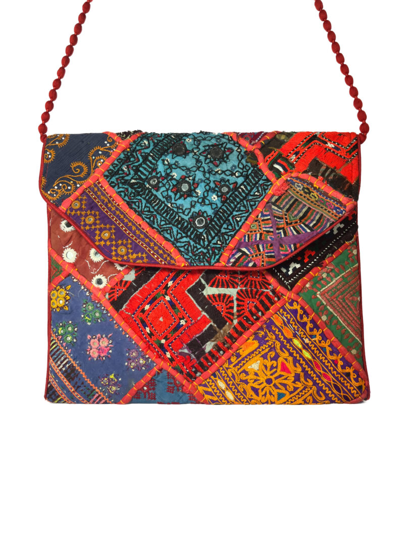 EMBROIDERED CLUTCH BAG - Image 2