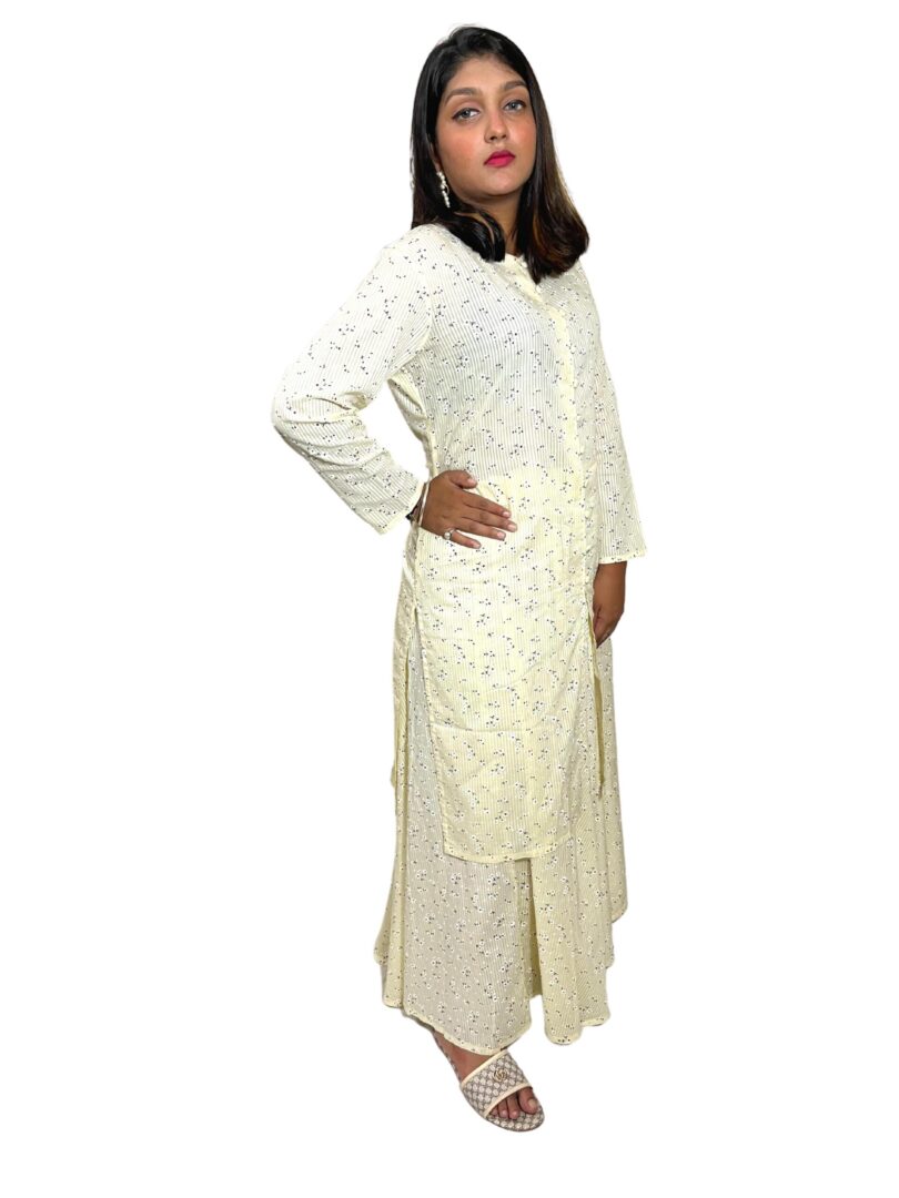 WOMEN FULL SLEEVES KURTA WITH SKIRT - Image 3
